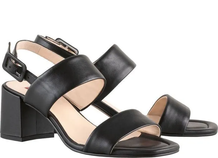 9-105540-0100' women's sandal - Black
