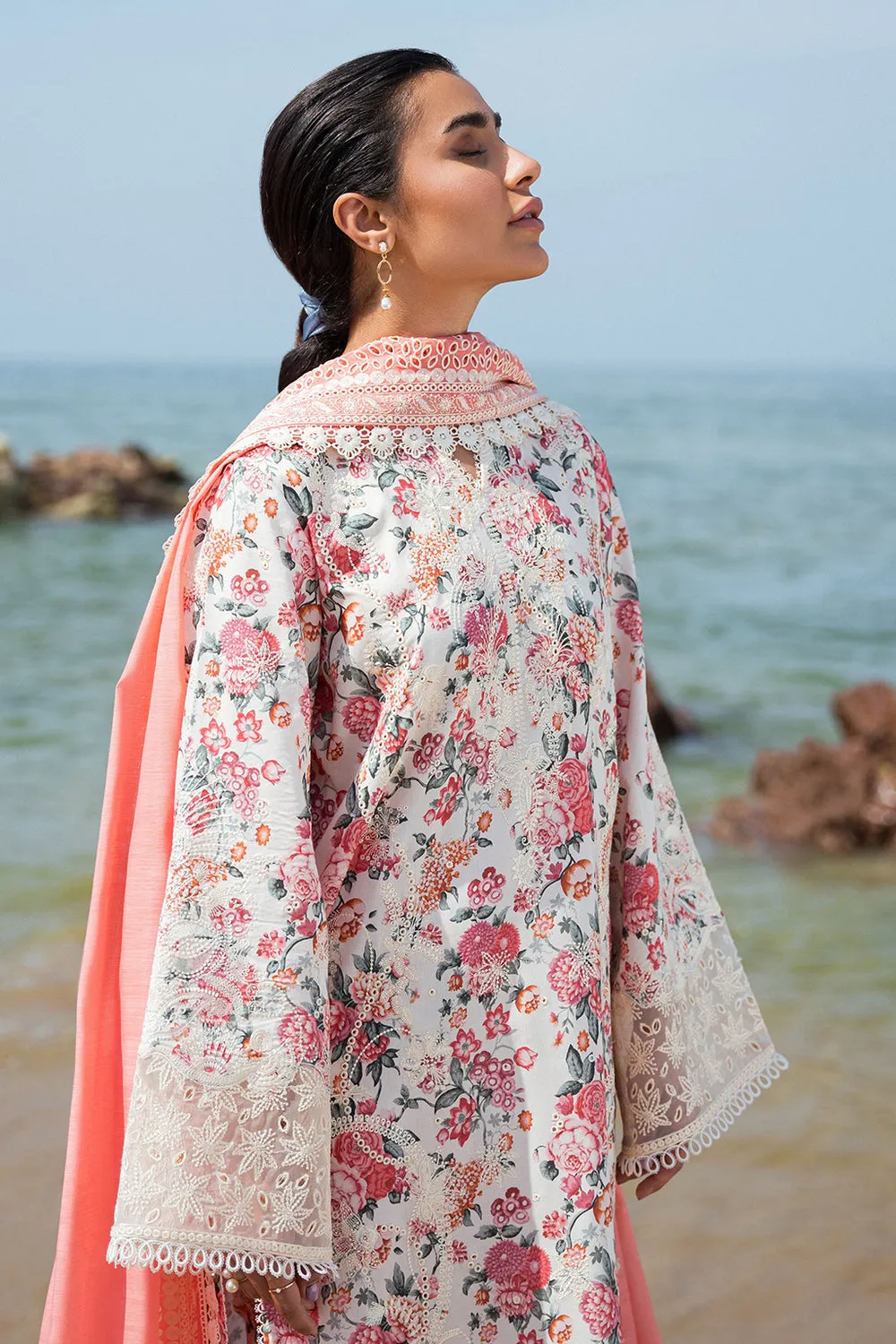AFROZEH | SUMMER TOGETHER | GARDENIA
