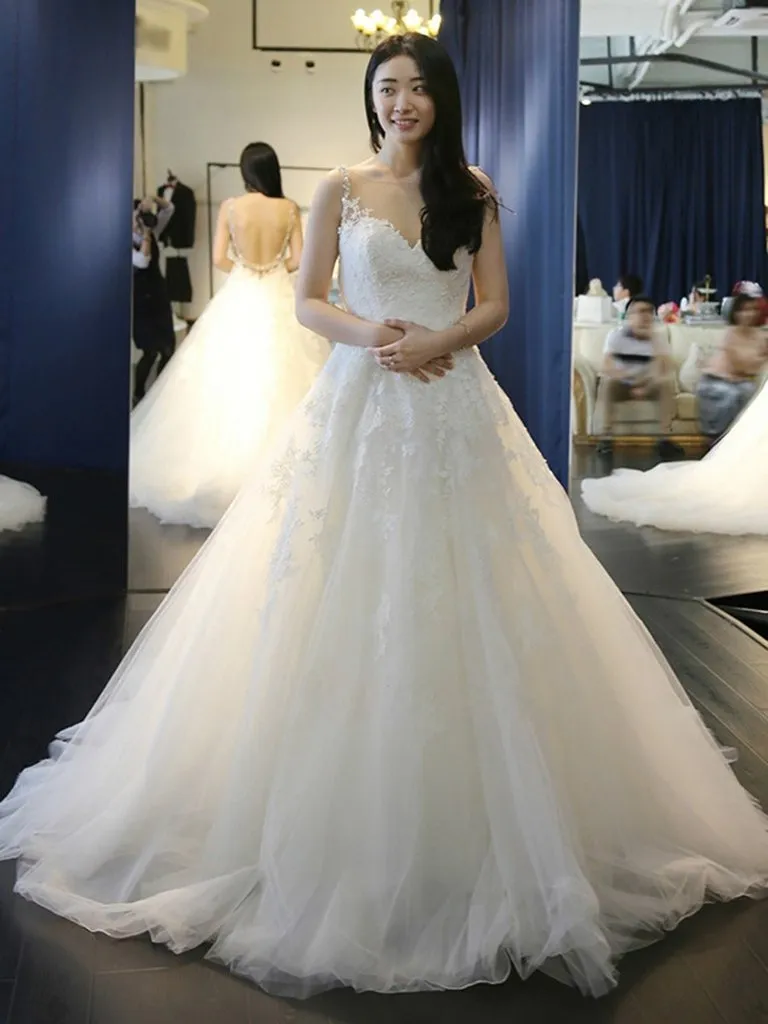 Anneprom Elegant Scoop Neck Backless Wedding Dresses With Appliques APW0060