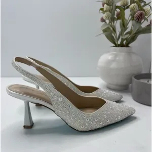 Blue by Betsey Johnson Clark Glass Beaded Pump White Women 6W