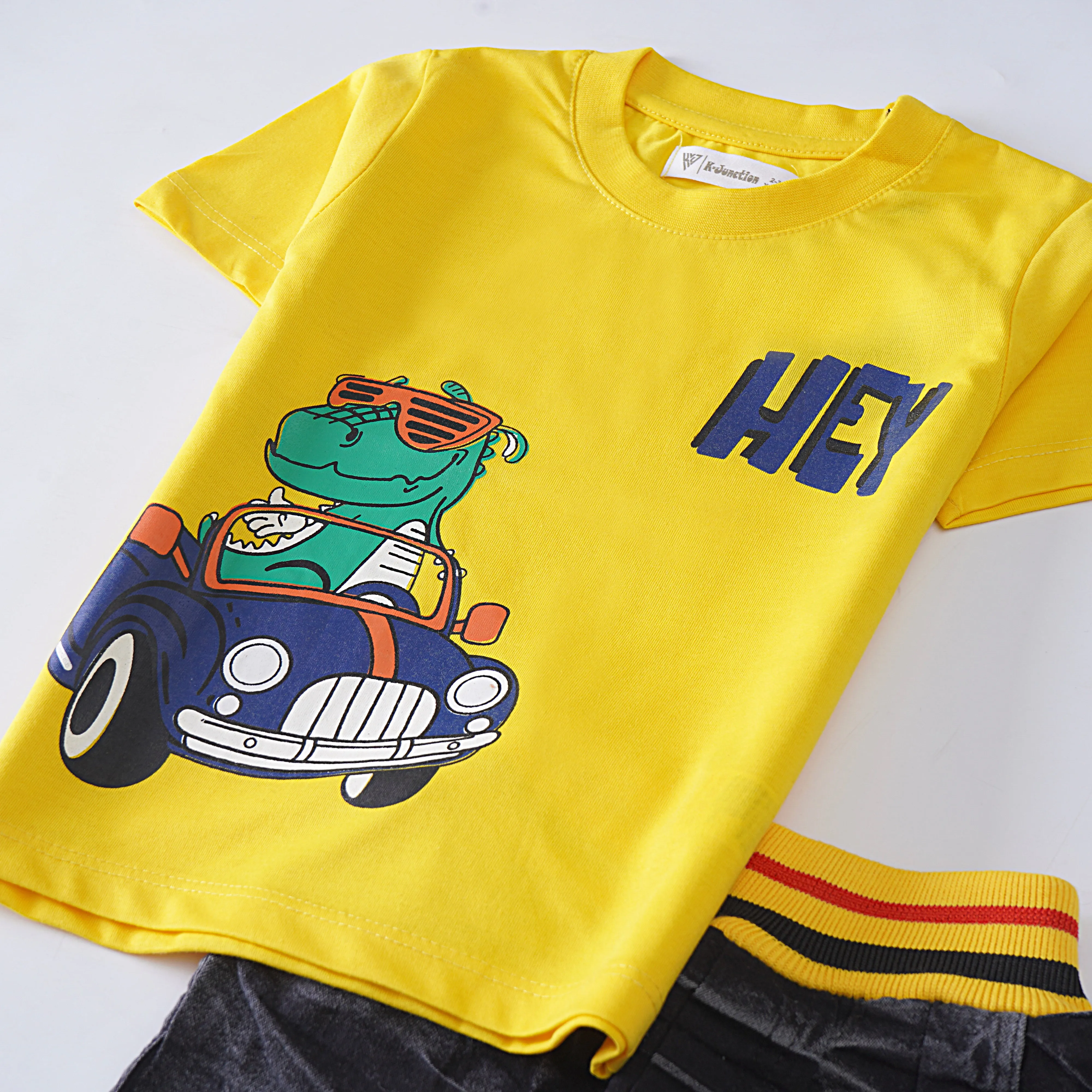 Boys Half Sleeves 2 Piece Suit (Hey)