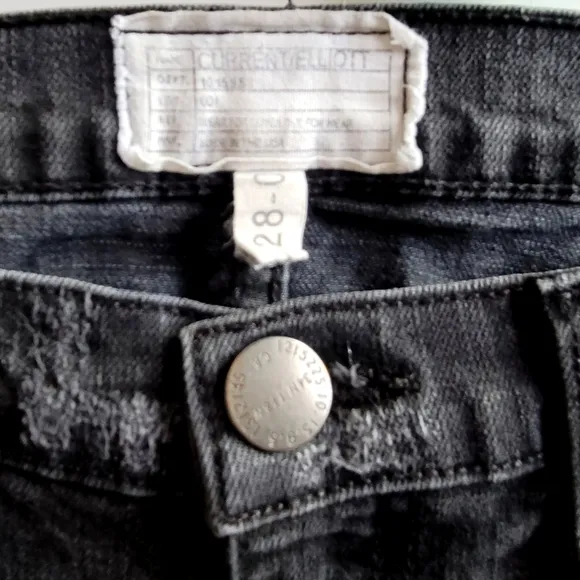CURRENT/ELLIOTT Jeans Stiletto Skinny Crop Shredded Black 28