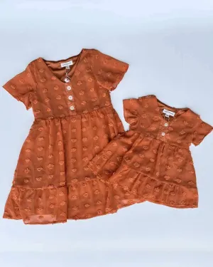 Eden Short Sleeve Dot Dress | Rust