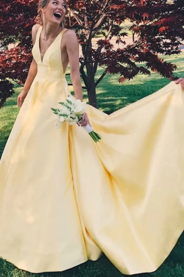 Elegant Yellow V Neck Sleeveless Party Gown Long Prom Dresses APP0797