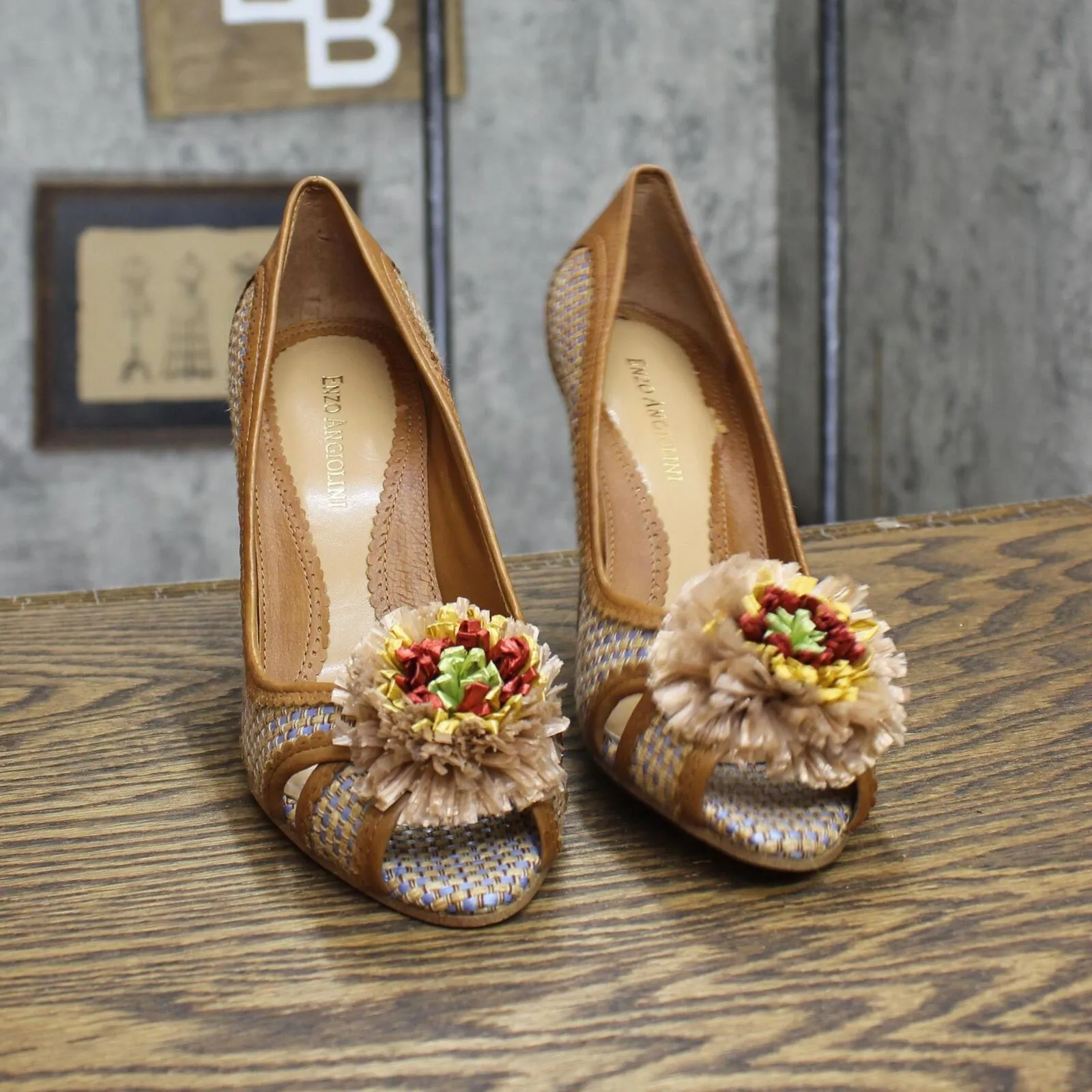 Enzo Angiolini Womens Vintage Cross Weave Paper Stiletto Heels Brown Multi 6.5M