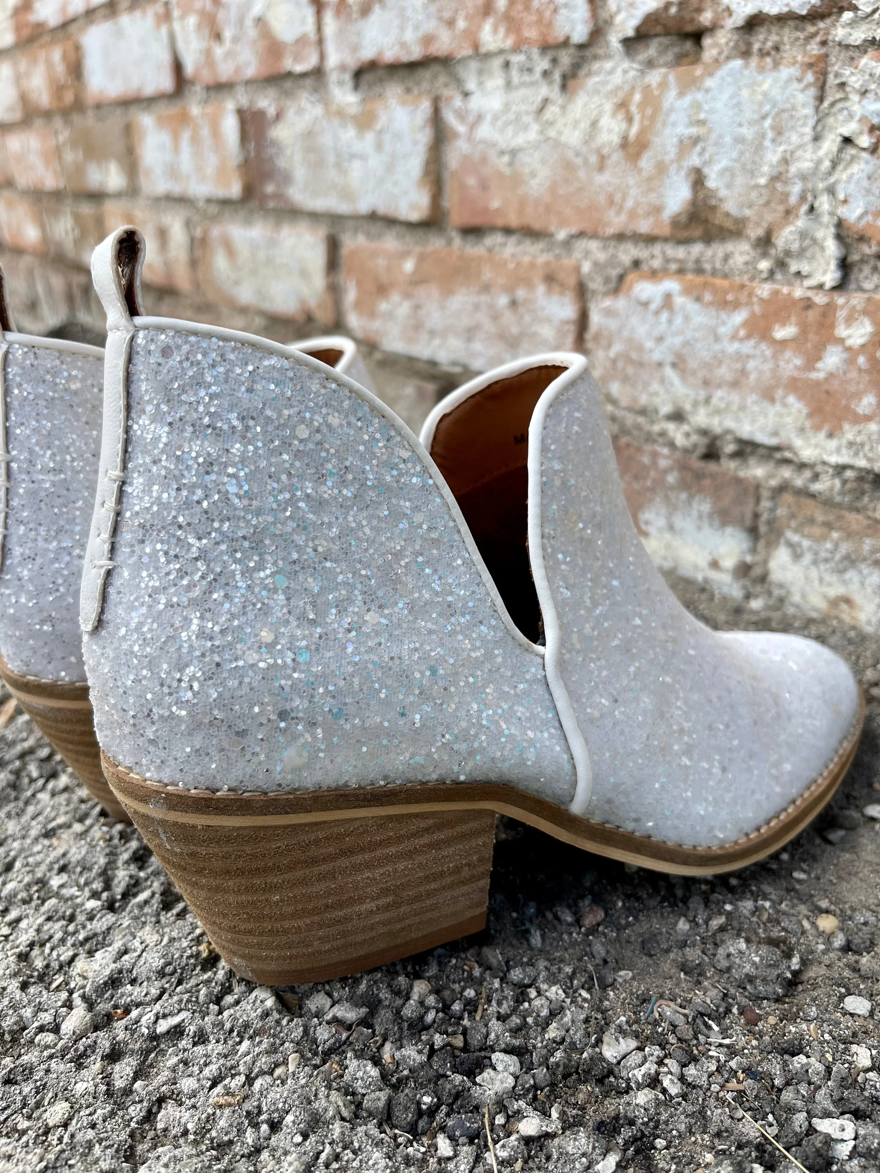 Glow Up Boot || White Sparkle