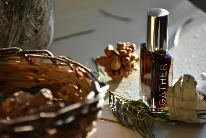 HEARTH - Natural Botanical Perfume - The Wood Stove