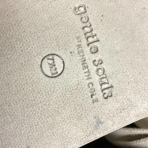 Kenneth Cole Gentle Souls Raina Lite Jogger 7.5