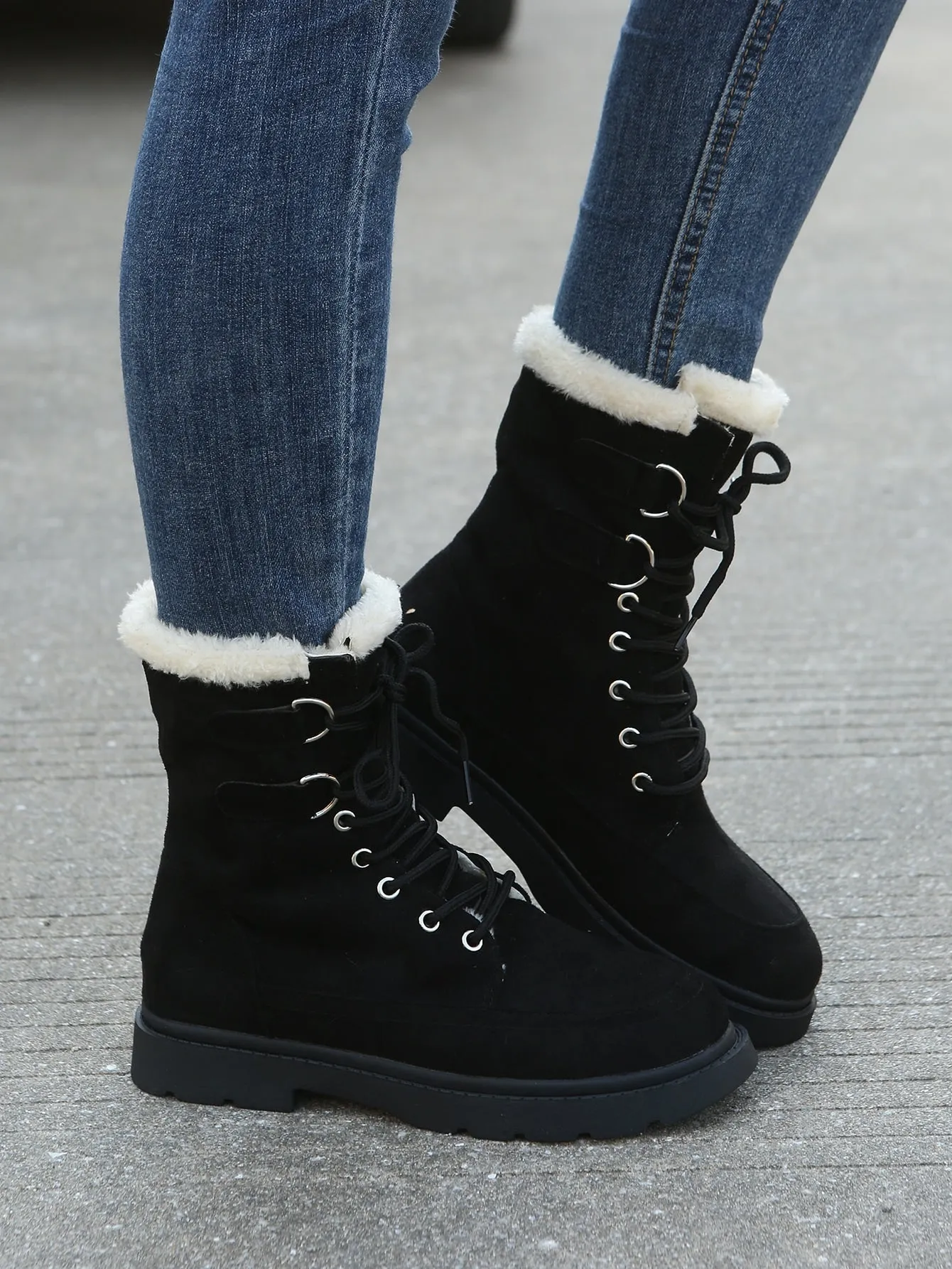 Lace-up Front Thermal Lined Faux Suede Snow Boots - Black