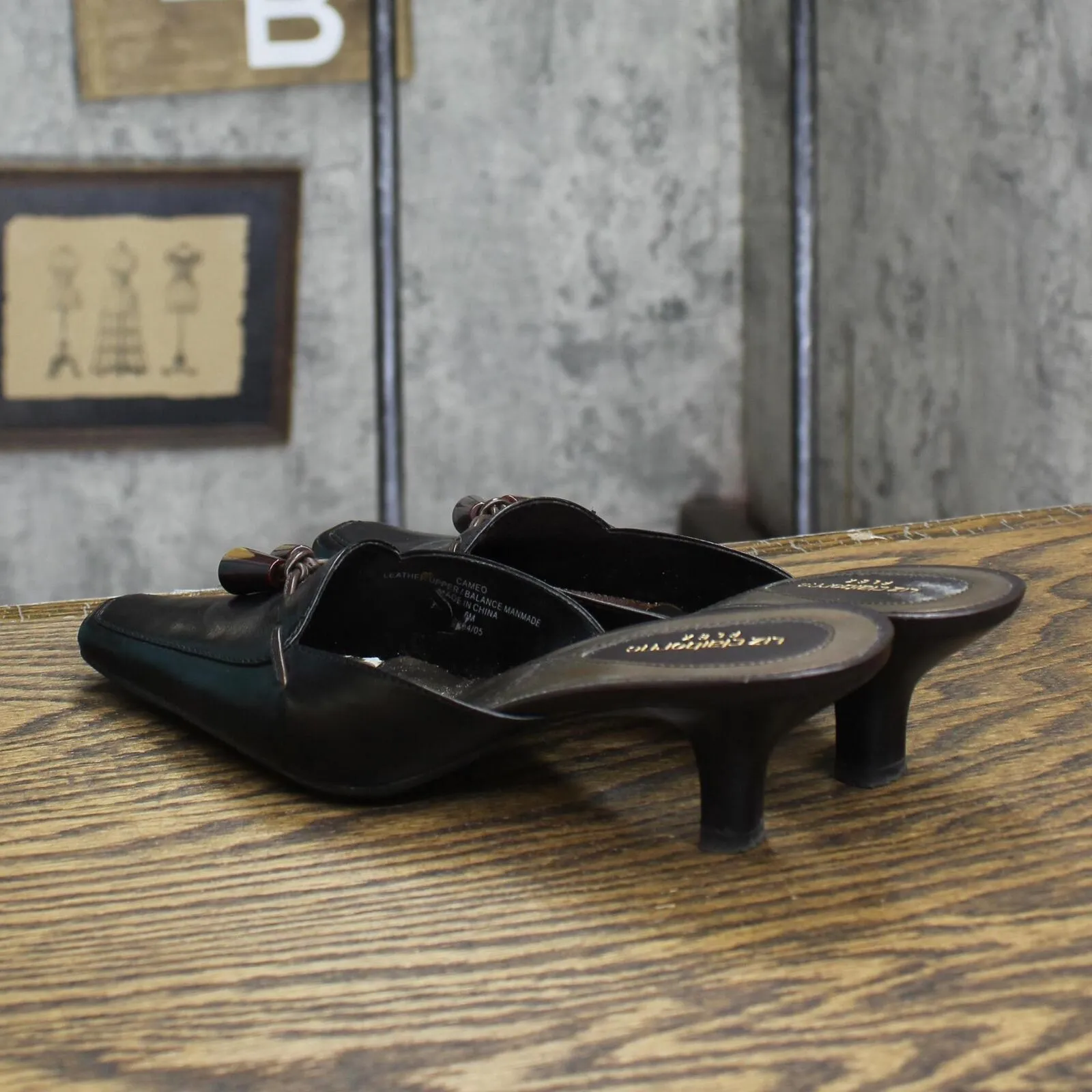 Liz Claiborne Womens Cameo Vintage Leather Tassel Pointed Toe Heels Black 6M