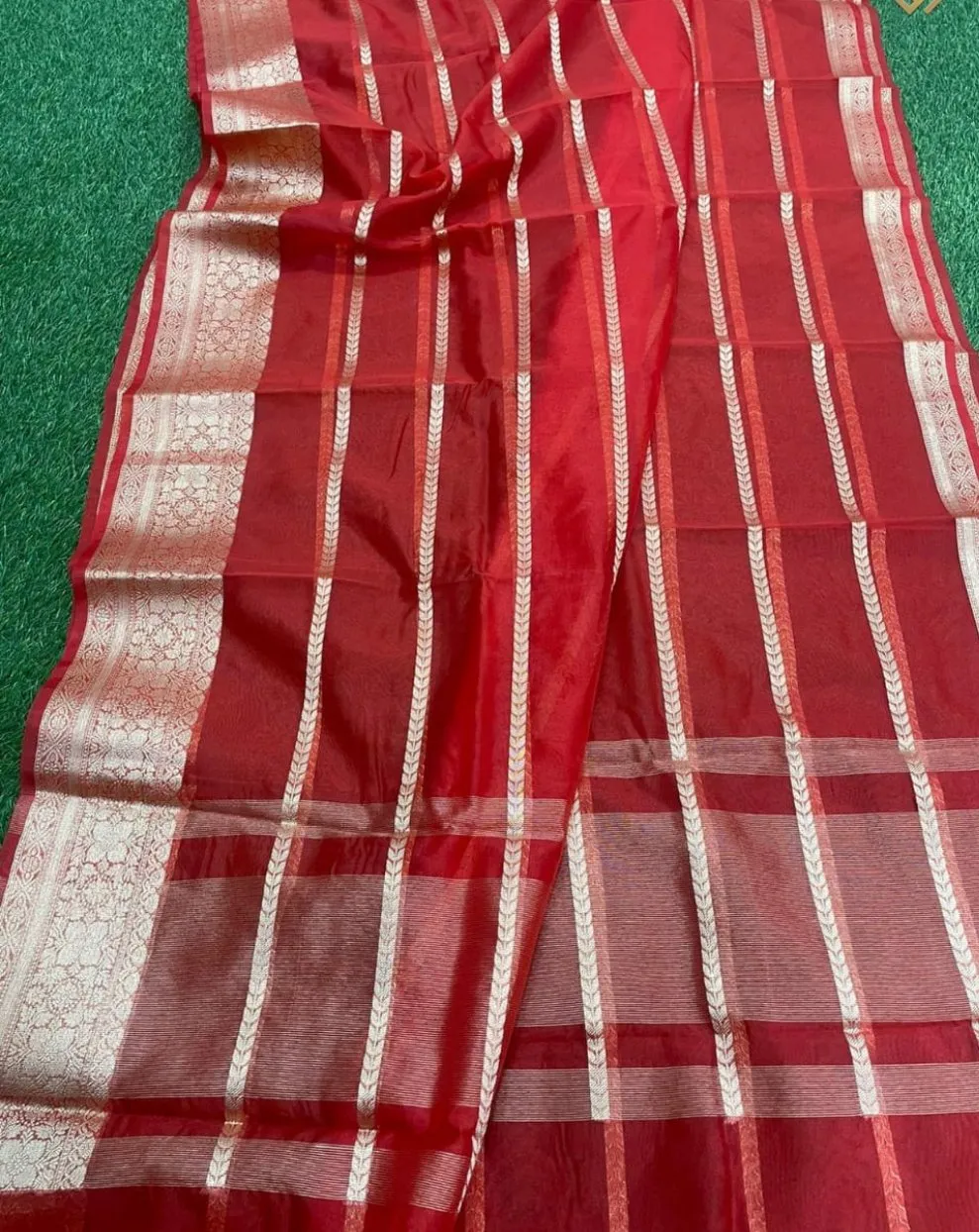 Mehroon Red Festive Elegant Banarasi Kora Silk Saree