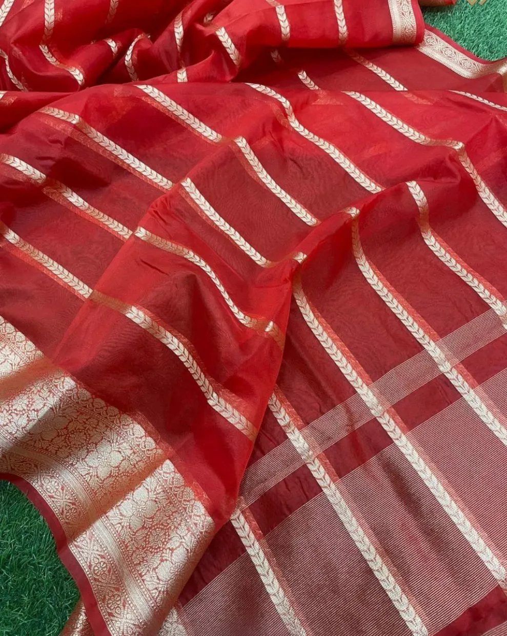 Mehroon Red Festive Elegant Banarasi Kora Silk Saree
