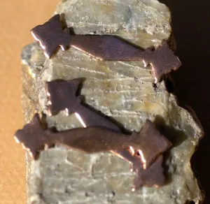 Metal Bail Finding - Diamond Bail Blank