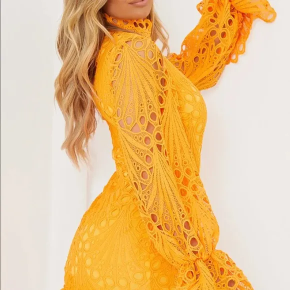 NWT! PrettyLittleThing- Orange Lace Bodycon Dress