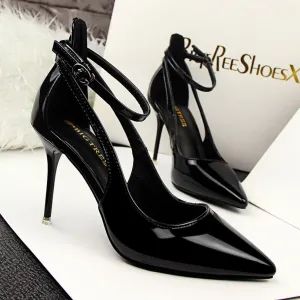 One word buckle Patent Leather Stiletto Heels