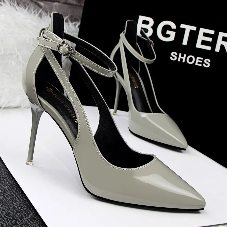 One word buckle Patent Leather Stiletto Heels