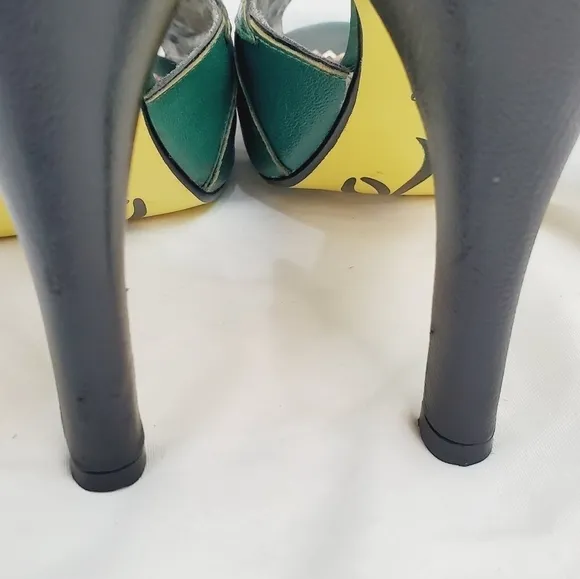 Poetic License Retro Leather Heel Stiletto Flower Green Black size.EU 39