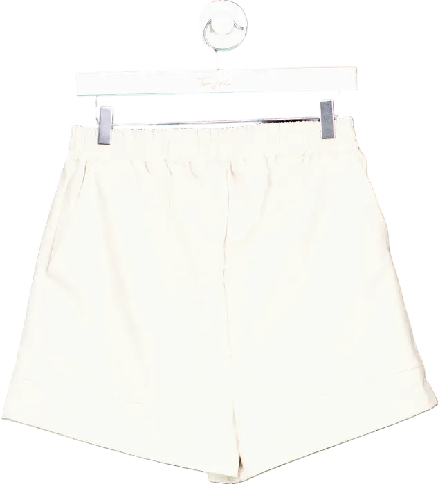 PrettyLittleThing White Shorts UK 8