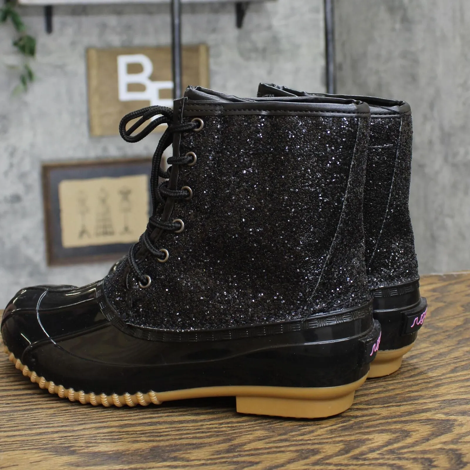 Sugar Women's Skylar Glitter Duck Boots Shoes SGR-SKYLAR 2 Black 9M