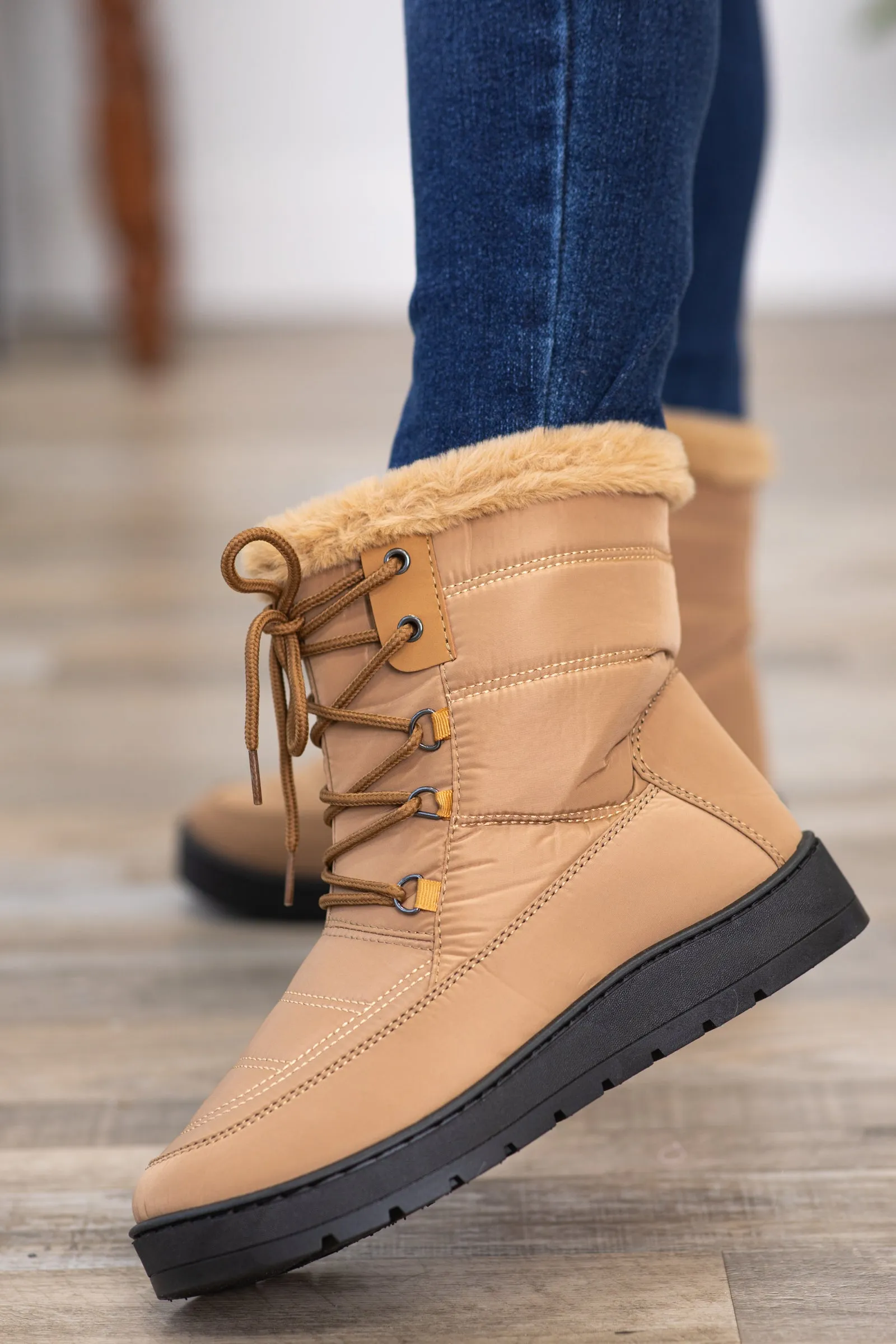 Tan Faux Fur Trim Snow Boots