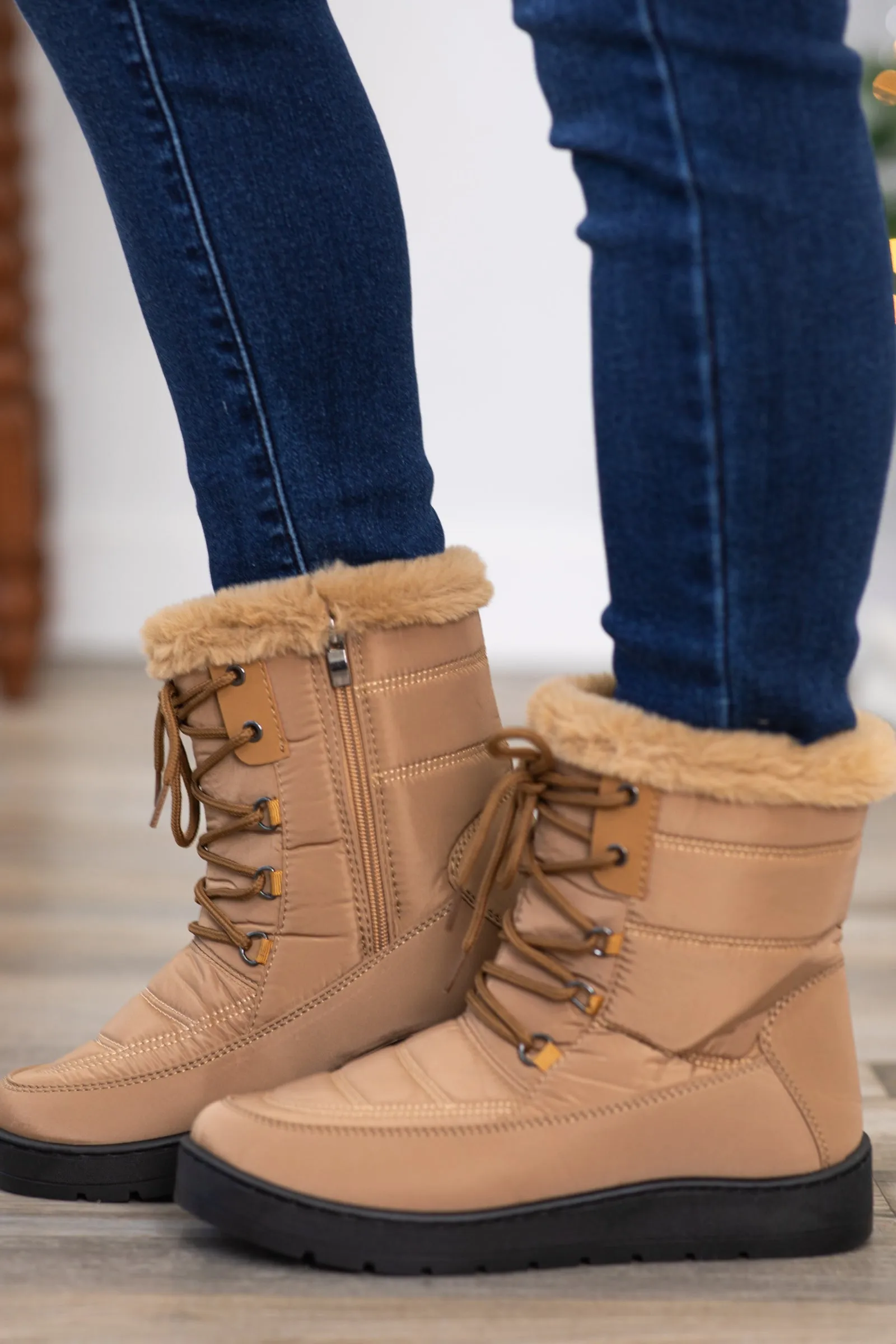 Tan Faux Fur Trim Snow Boots