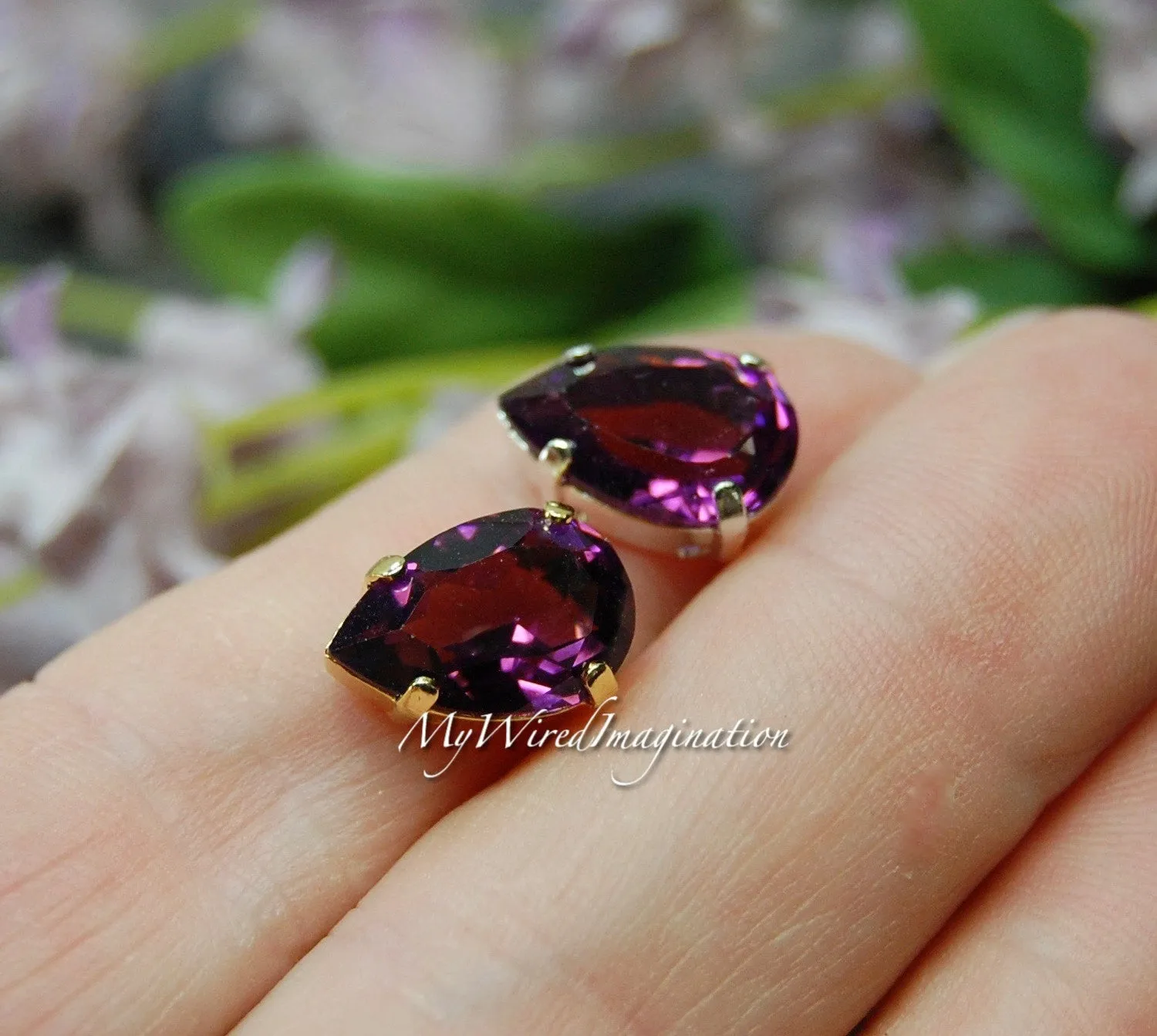 Transparent Amethyst, Swarovski Crystal 13 x 8.5mm Pear 4320, With Prong Setting