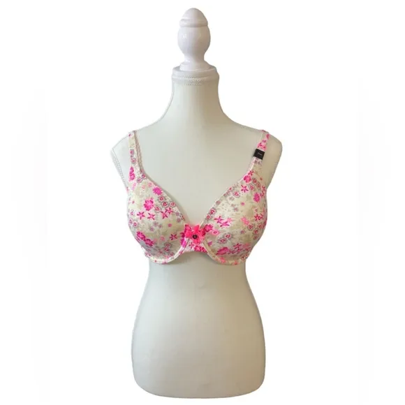🆕Victoria’s Secret - Body by Victoria Lined perfect coverage bra