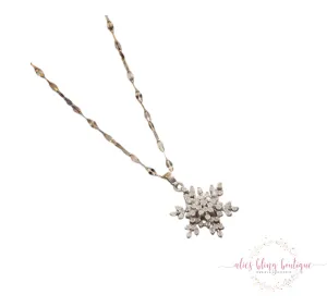 Winter Whispers - Necklace Silver