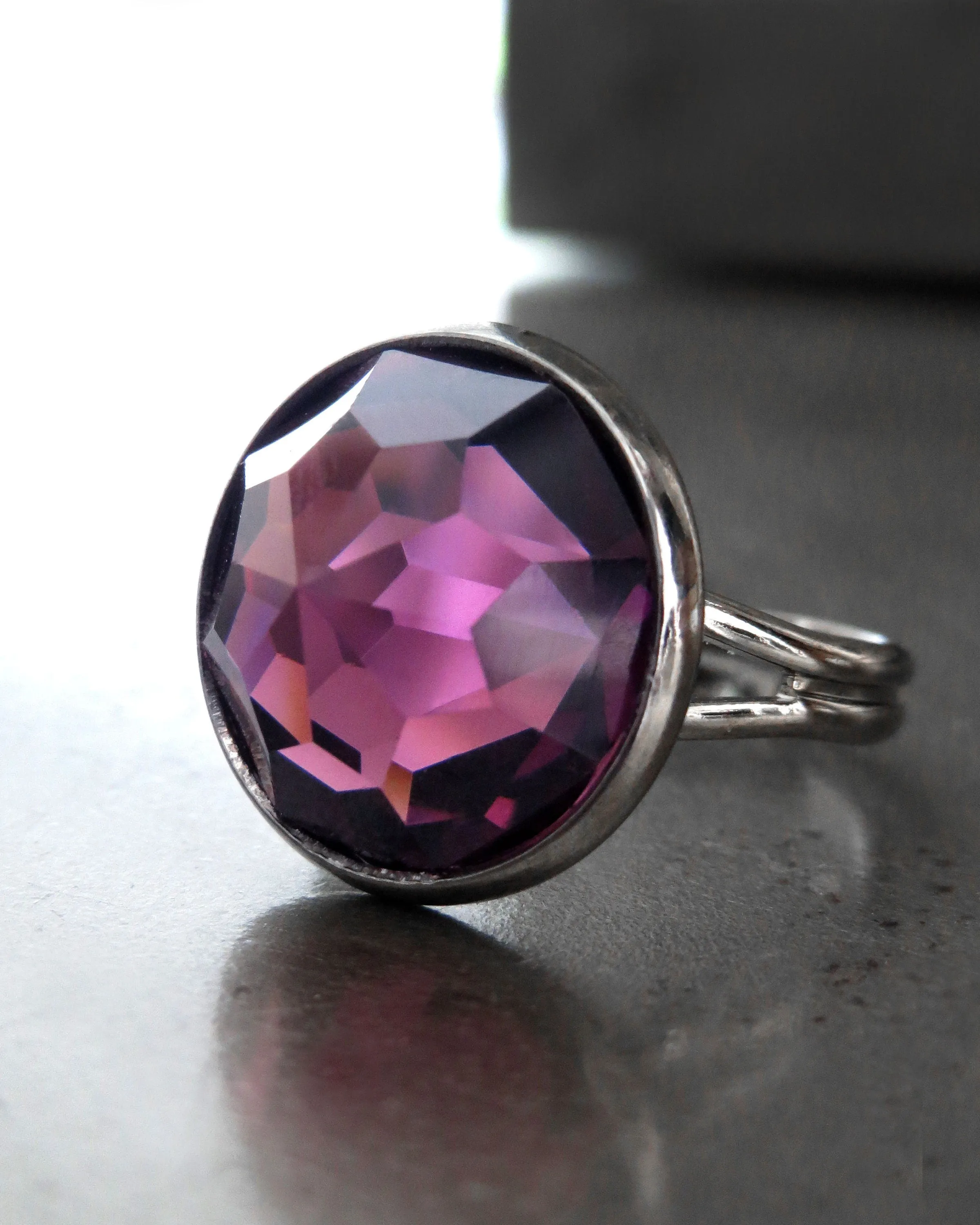 WITCHING HOUR - Gothic Purple Ring w Vintage 'Amethyst' Crystal
