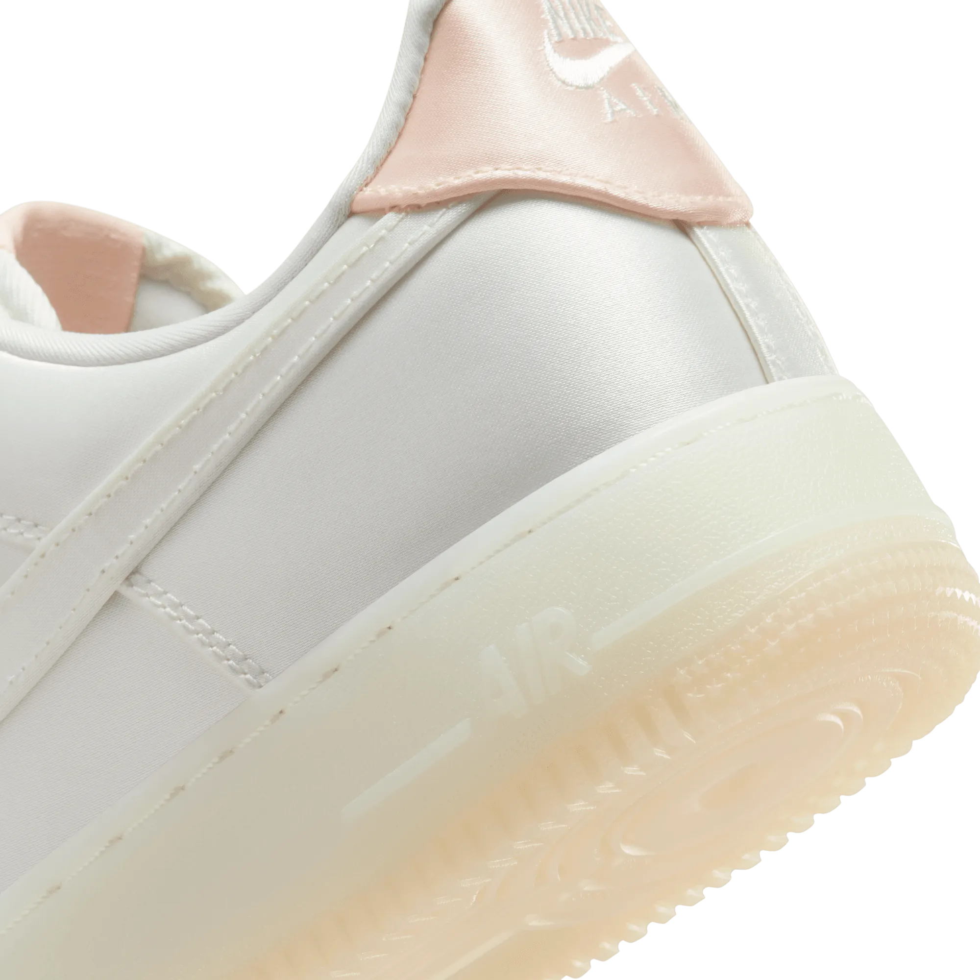 WMNS AIR FORCE 1 '07 LV8