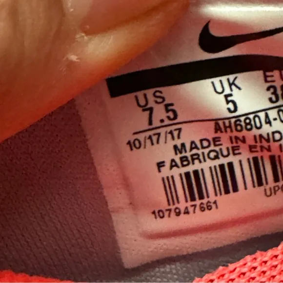 Womens Rare Nike Huarache Shoes