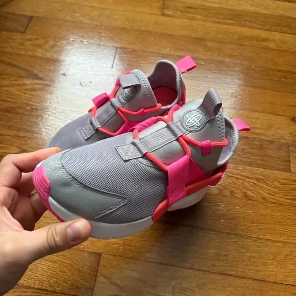 Womens Rare Nike Huarache Shoes