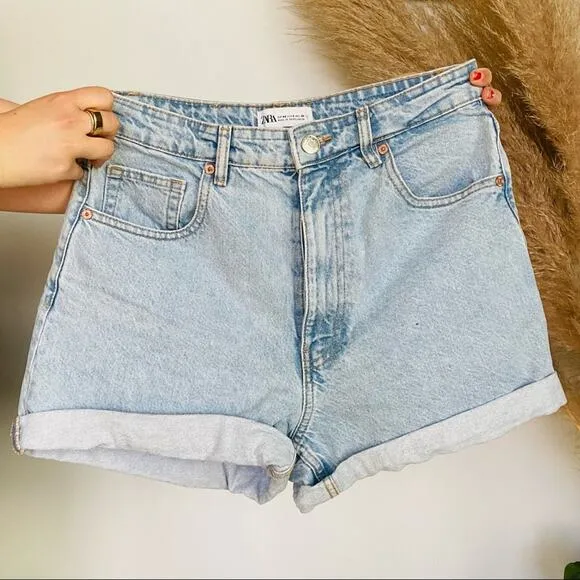 ZARA Light Wash Denim High Rise Mom Straight Jeans Roll Up Hem Vintage Shorts 8