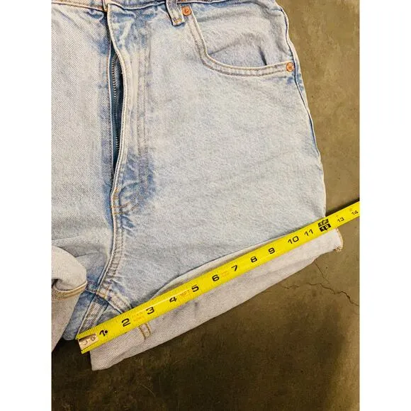 ZARA Light Wash Denim High Rise Mom Straight Jeans Roll Up Hem Vintage Shorts 8